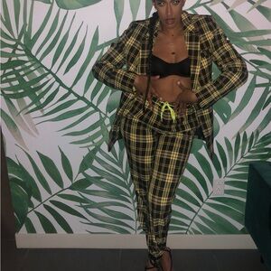 Plaid Yellow and Black Women's Suit